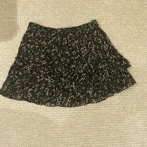 Generation Love size small camo skirt